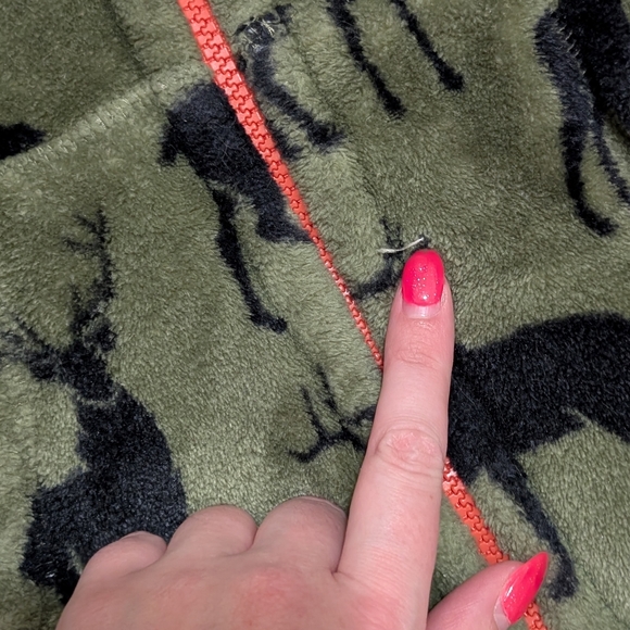 Hatley 'Magestic Elk' Fuzzy Fleece Zip Up - Picture 4 of 6